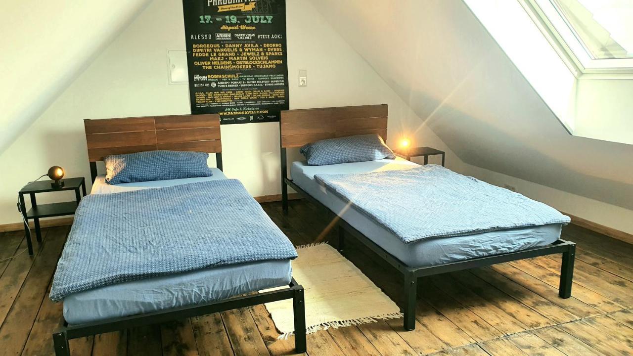 Frankes City Sleep Apartment, 6 Einzelbetten Фельберт Екстер'єр фото