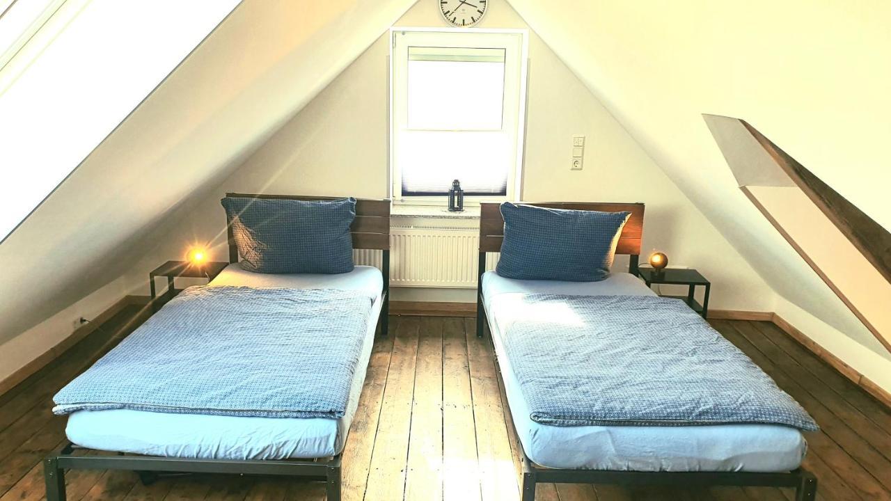 Frankes City Sleep Apartment, 6 Einzelbetten Фельберт Екстер'єр фото